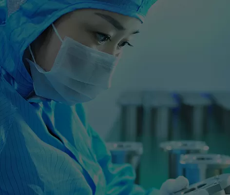 在保证产品性能的同时，持续优化制造过程以降低资源消耗与环境影响